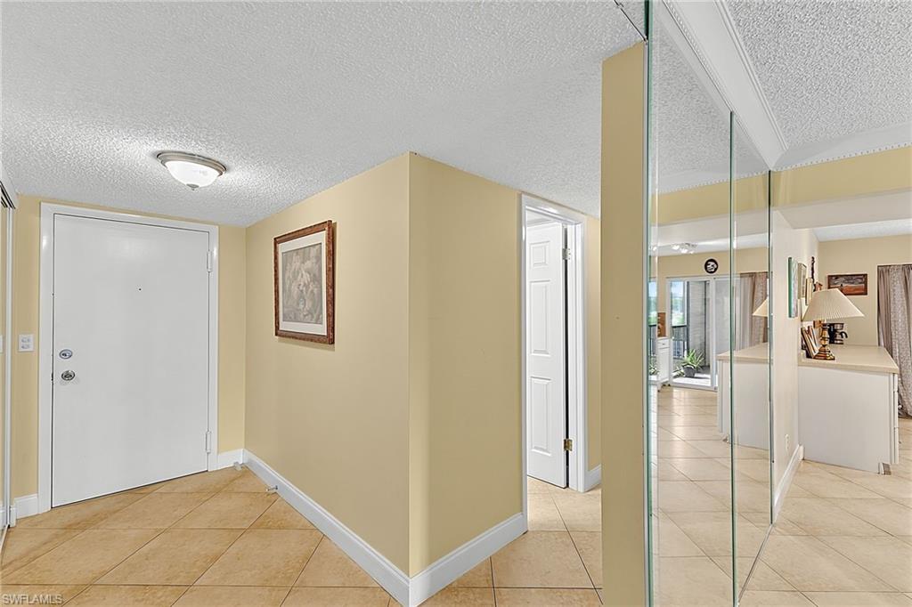 3150 Shorewood LN 206 photo 16