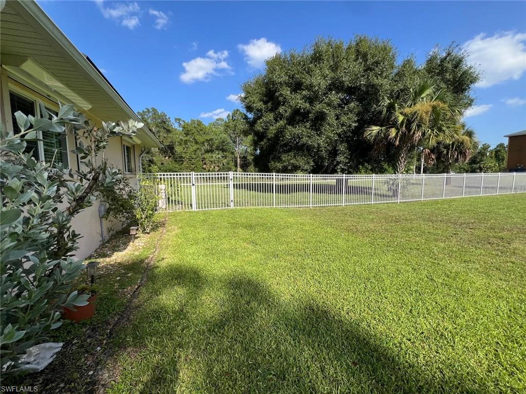13 Wellington AVE photo 19