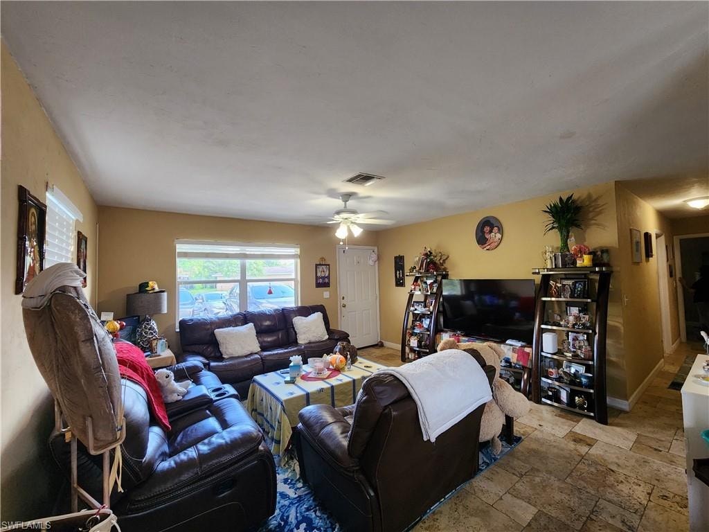 5242 Texas AVE
