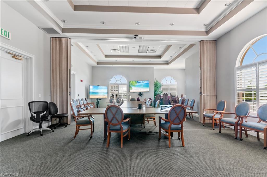 MEETING ROOM