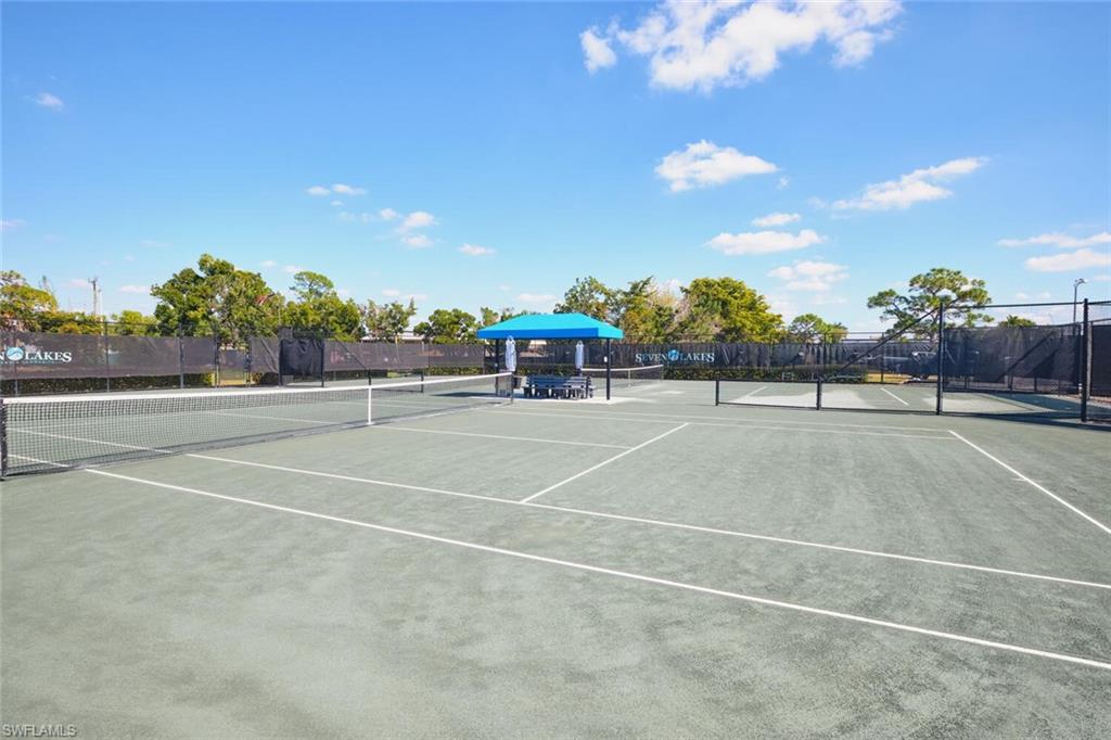 Tennis Courts