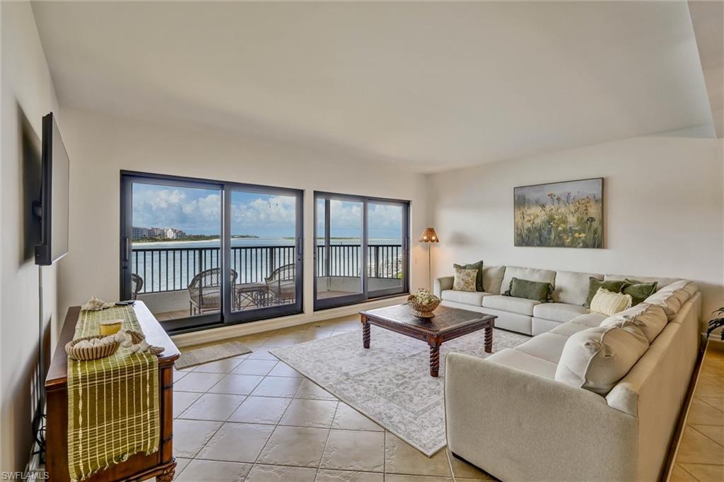 334 La Peninsula BLVD 334 photo 13