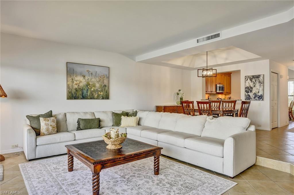 334 La Peninsula BLVD 334 photo 15