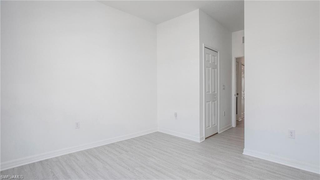 2792 Blossom WAY photo 17