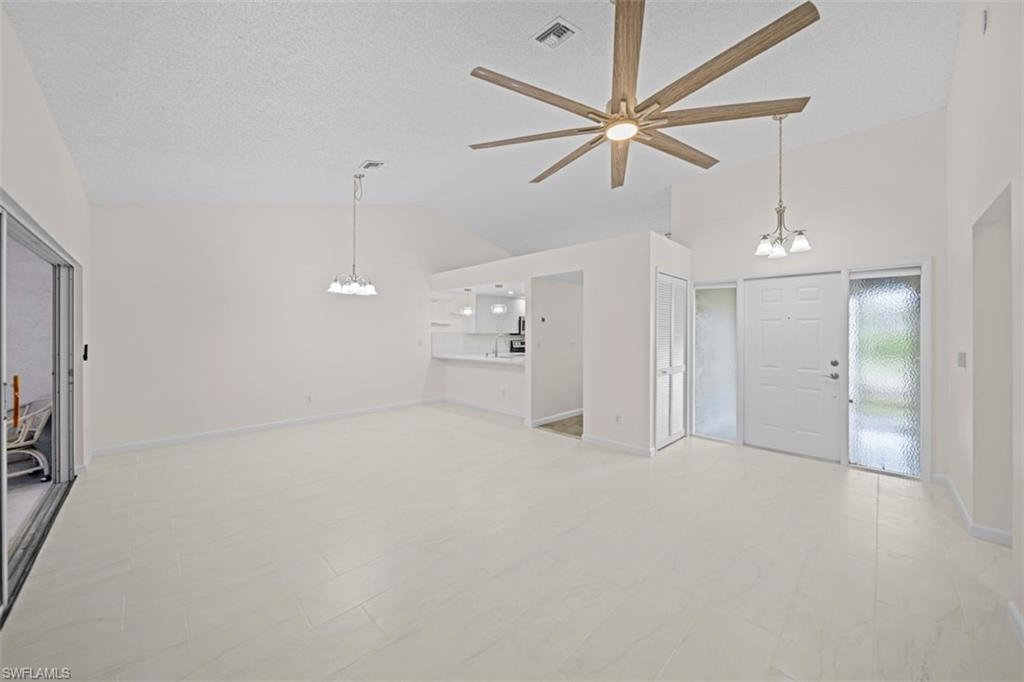 902 McGregor Park CIR photo 35