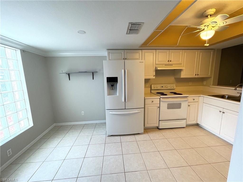 26741 Little John CT 14 photo 6