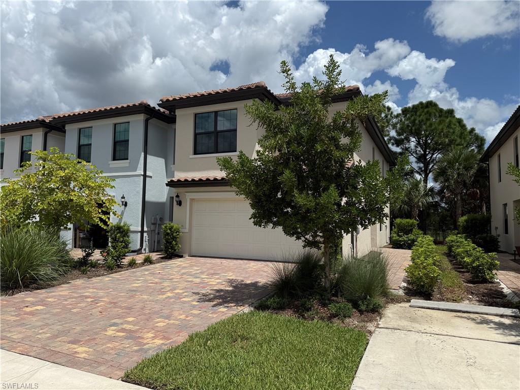 1672 Lake Jessup CIR