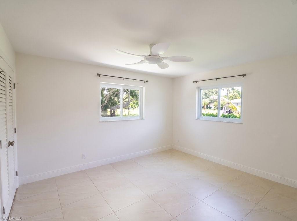 5332 Myrtle LN photo 17