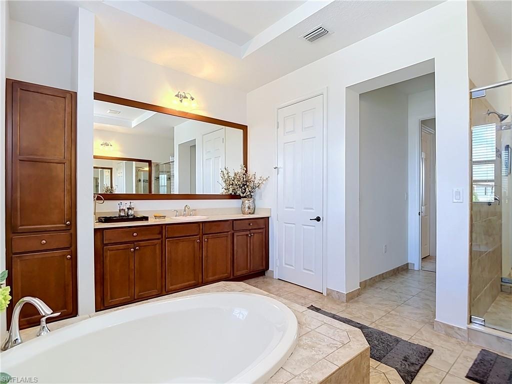 5024 Milano ST photo 30