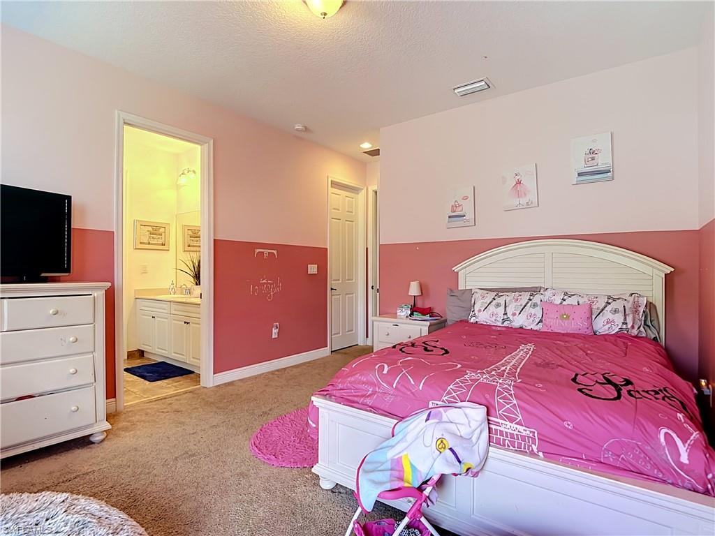 5024 Milano ST photo 38