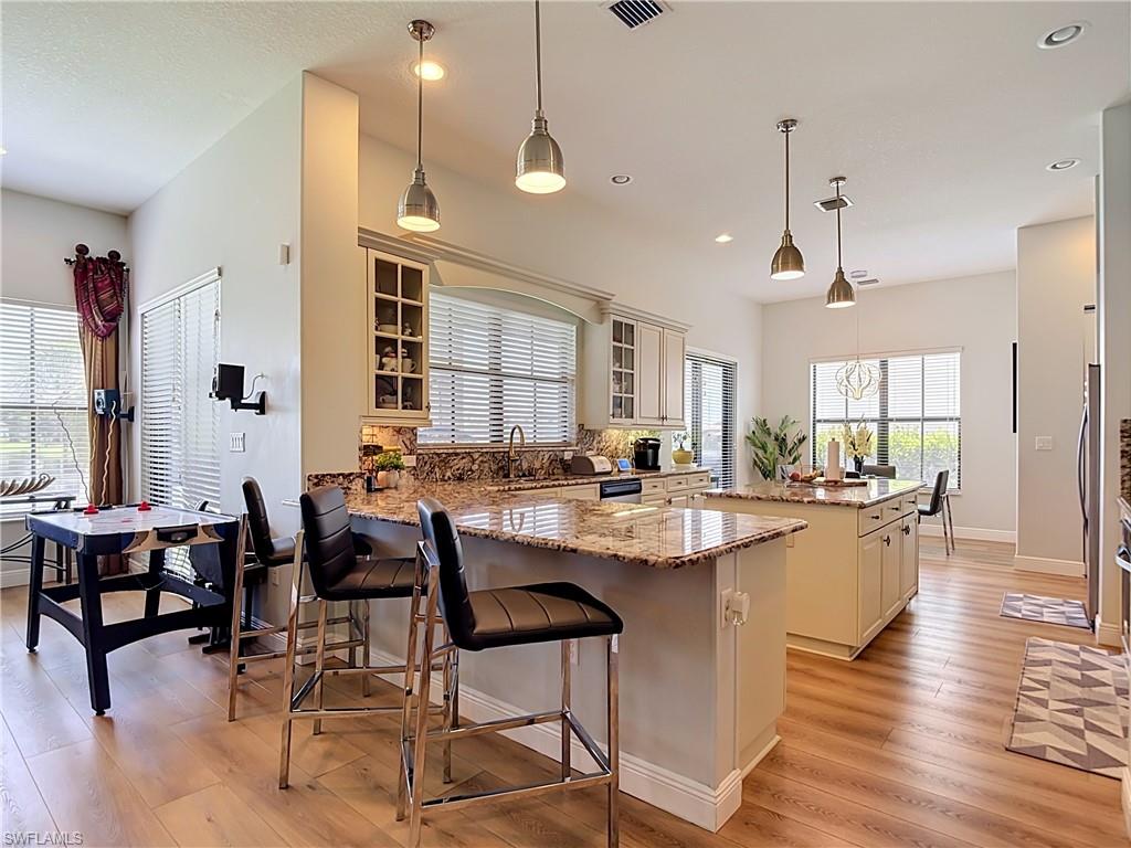5024 Milano ST photo 10