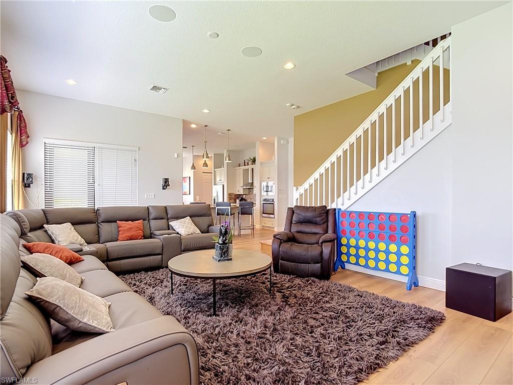 5024 Milano ST photo 19