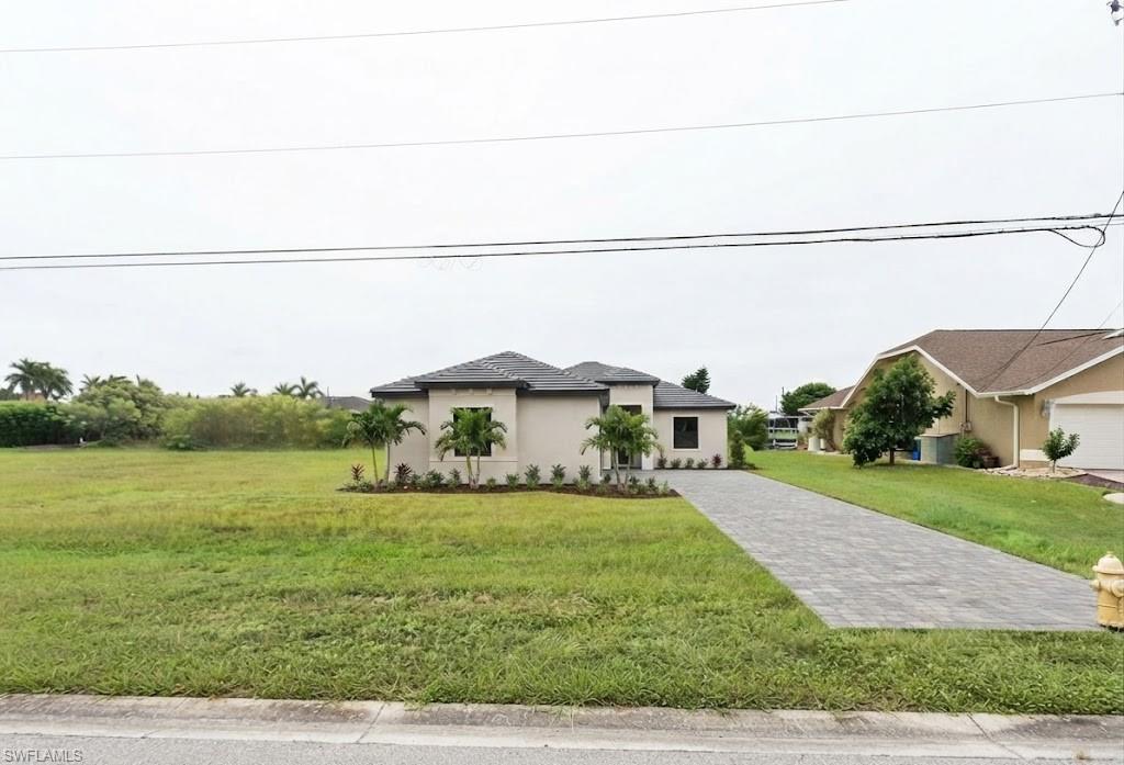 2718 SW 38th TER