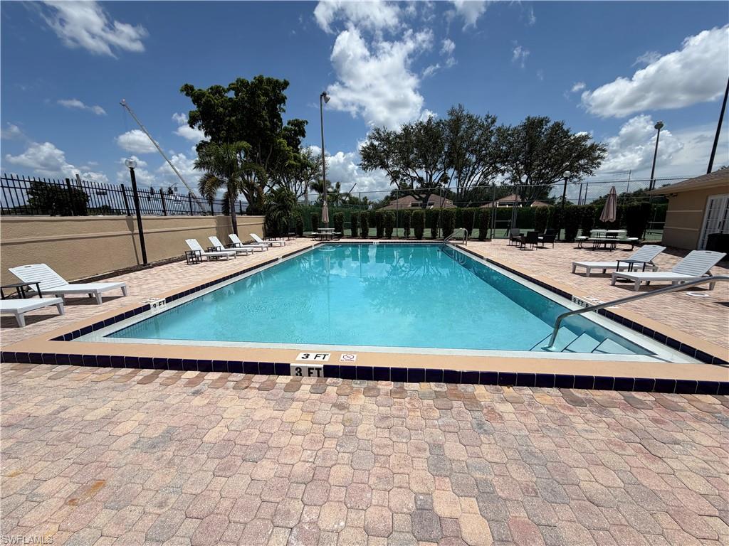 5325 Summerlin RD 2513 photo 14