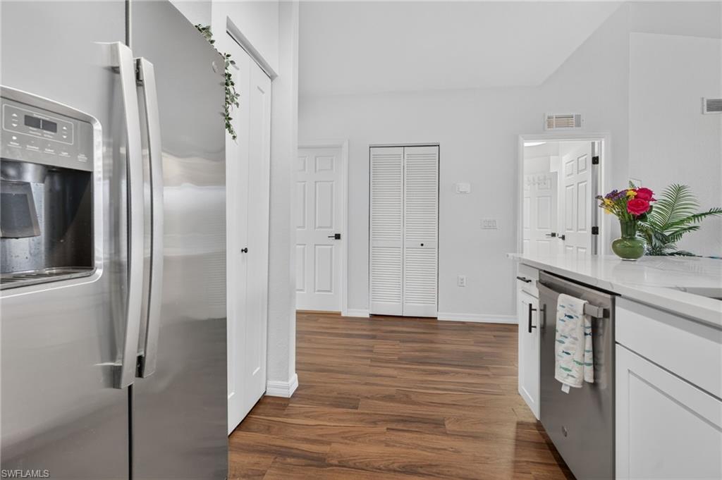 20254 Royal Villagio CT 203 photo 6