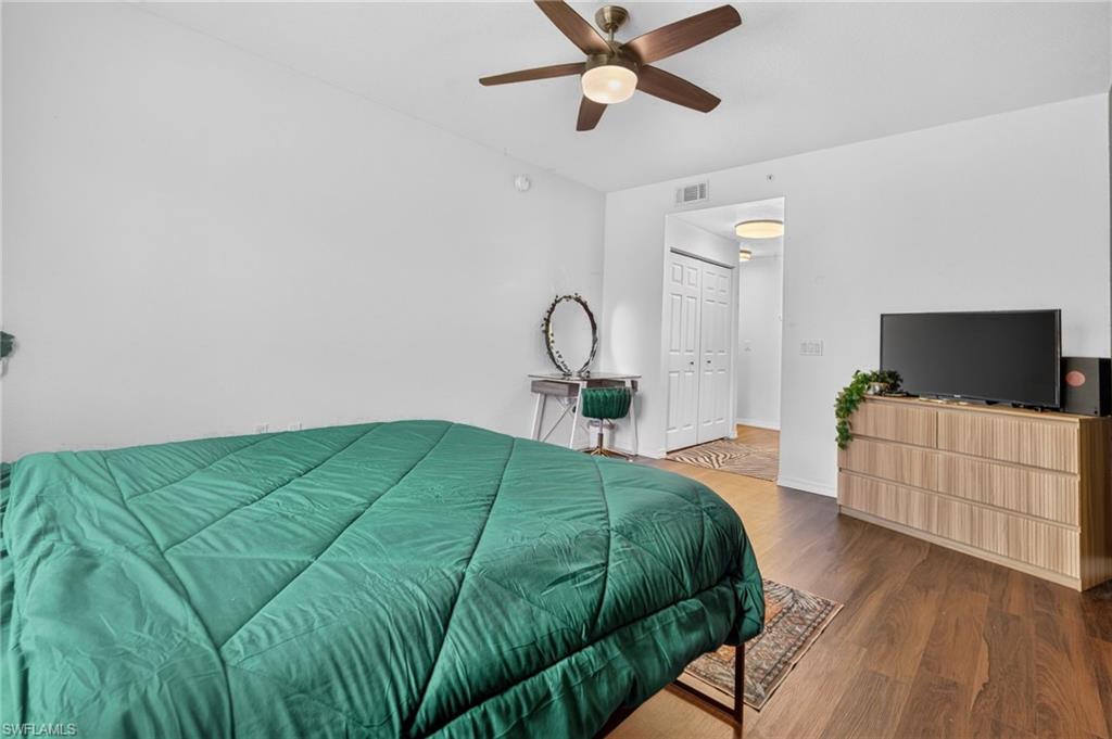 20254 Royal Villagio CT 203 photo 22