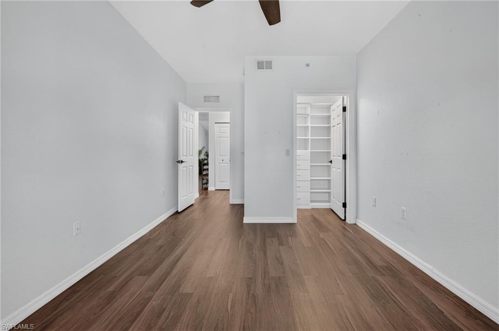 20254 Royal Villagio CT 203 photo 36