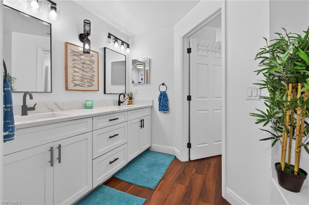 20254 Royal Villagio CT 203 photo 29