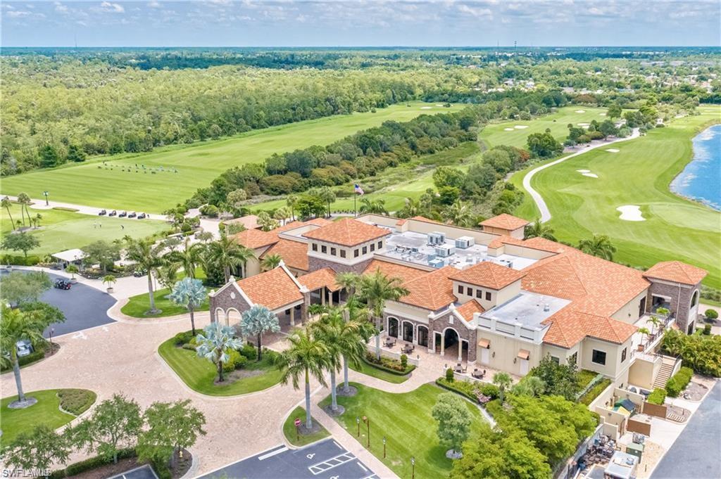 Aerial view of a golf club