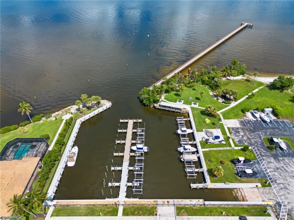 5471 PEPPERTREE DR 7 photo 37