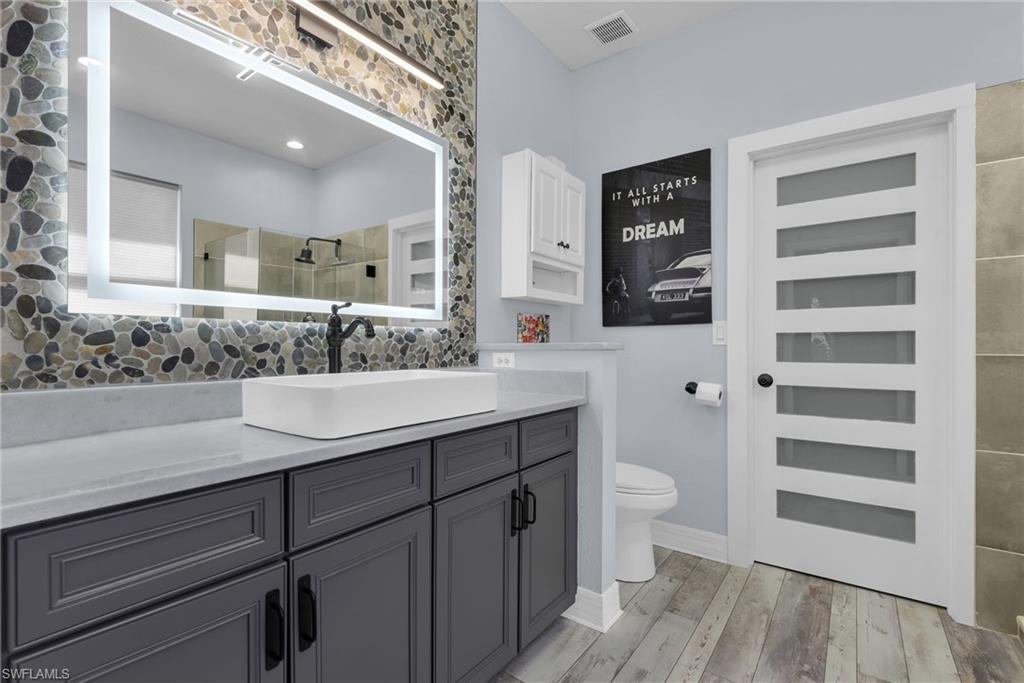 Master Suite Bath