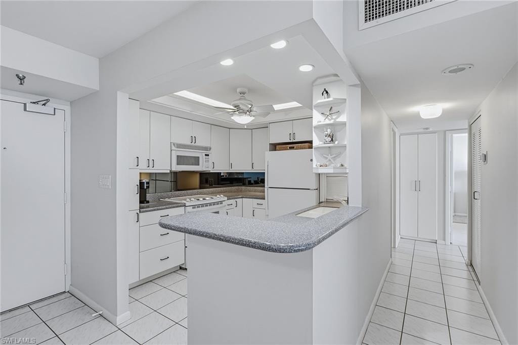 380 Seaview CT 908 photo 7