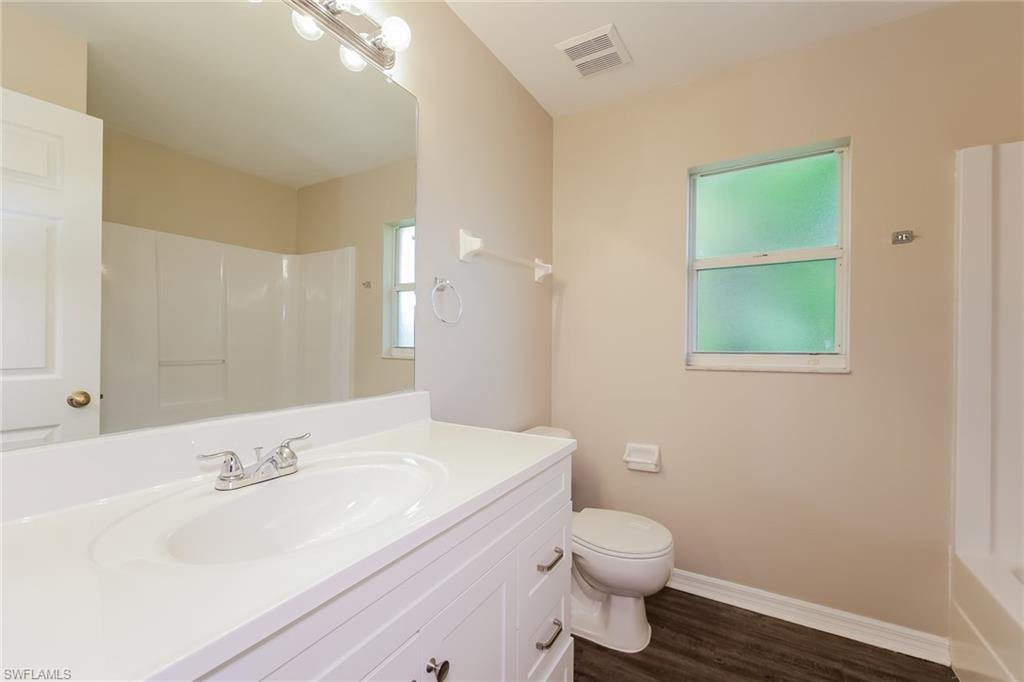 215 Manasota ST photo 13