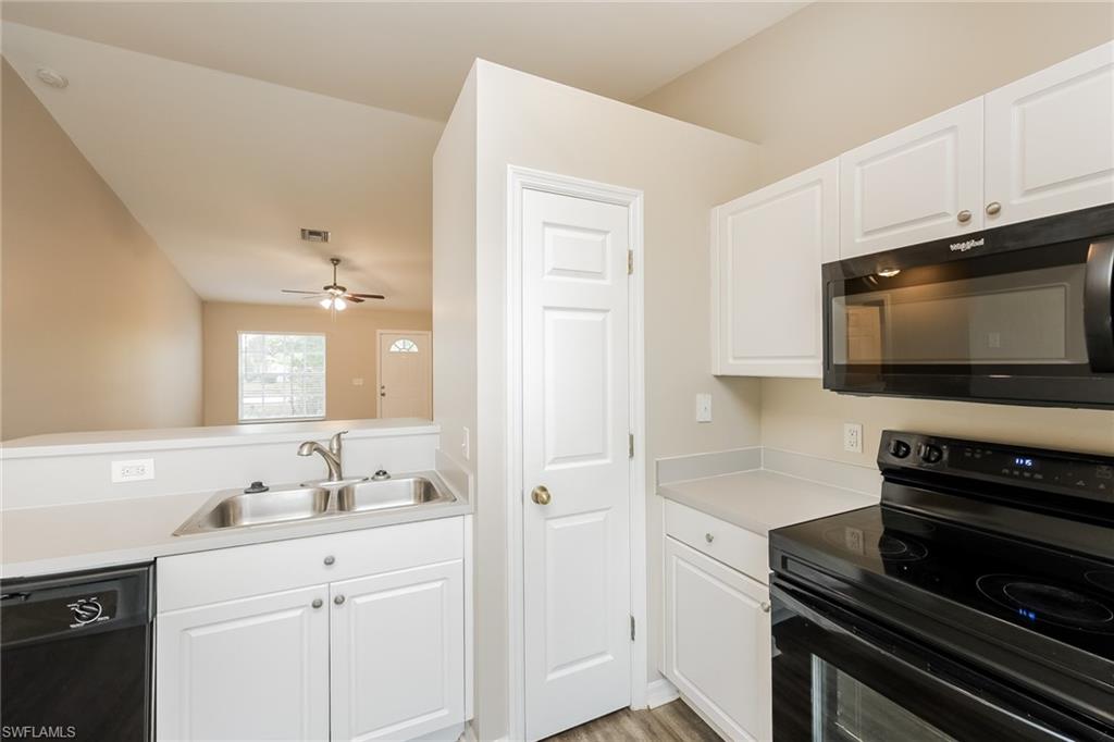 215 Manasota ST photo 7