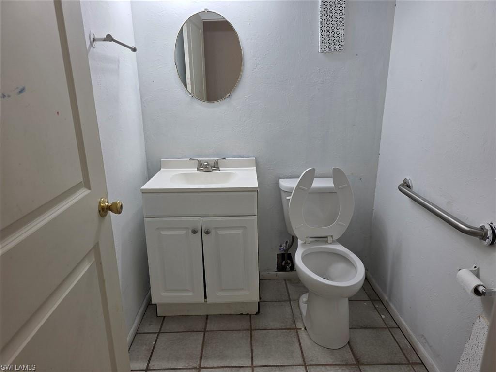 39 Mildred DR photo 11