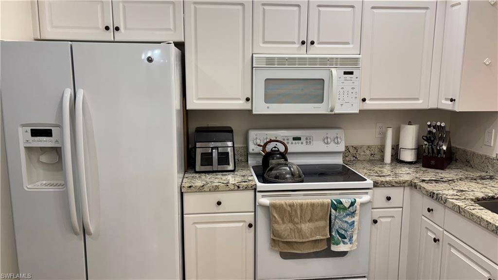 1340 Charleston Square DR 203 photo 6