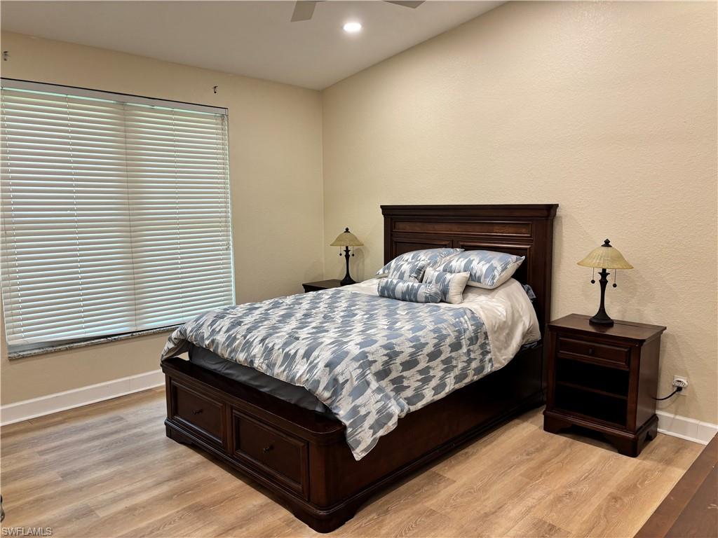 1340 Charleston Square DR 203 photo 13