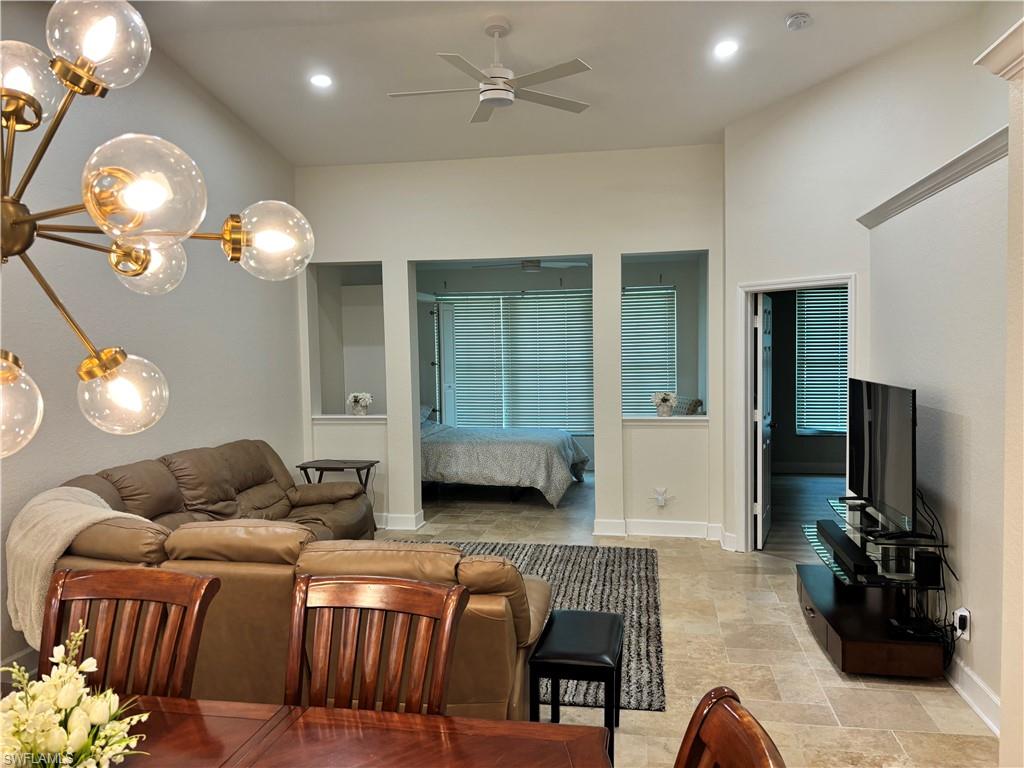 1340 Charleston Square DR 203 photo 10