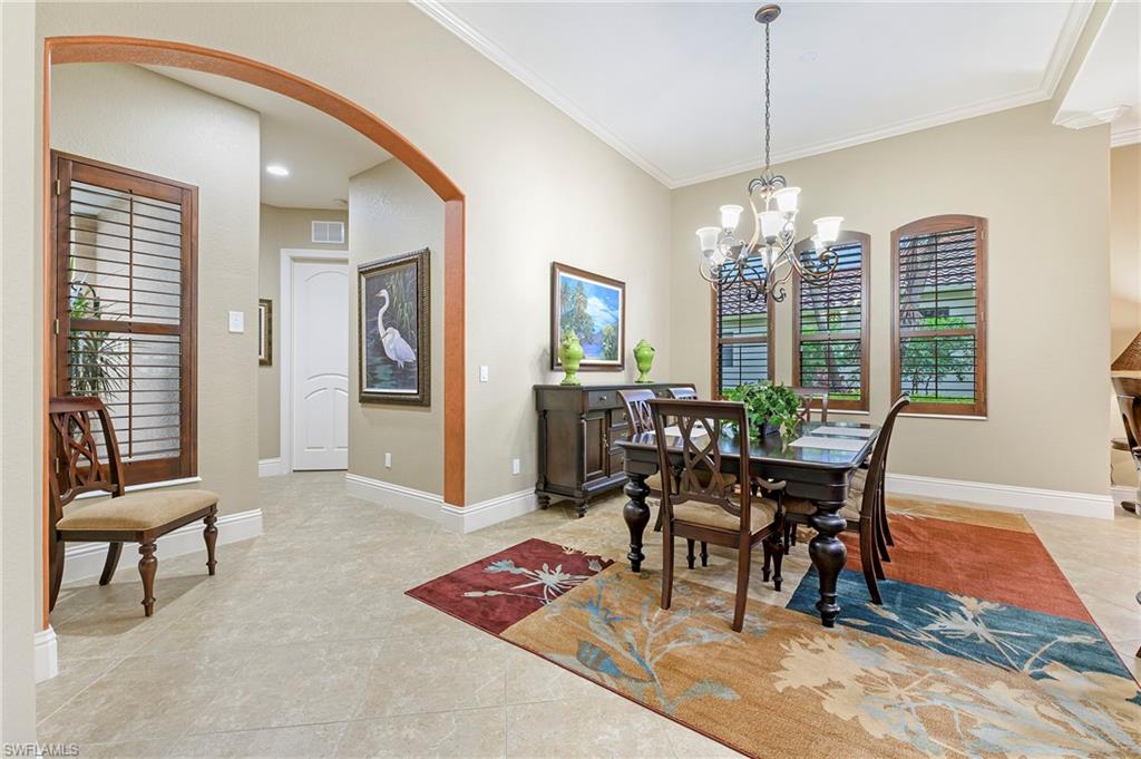 967 Tivoli DR photo 22