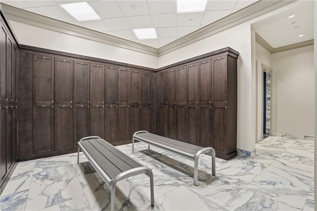 Mens Locker room