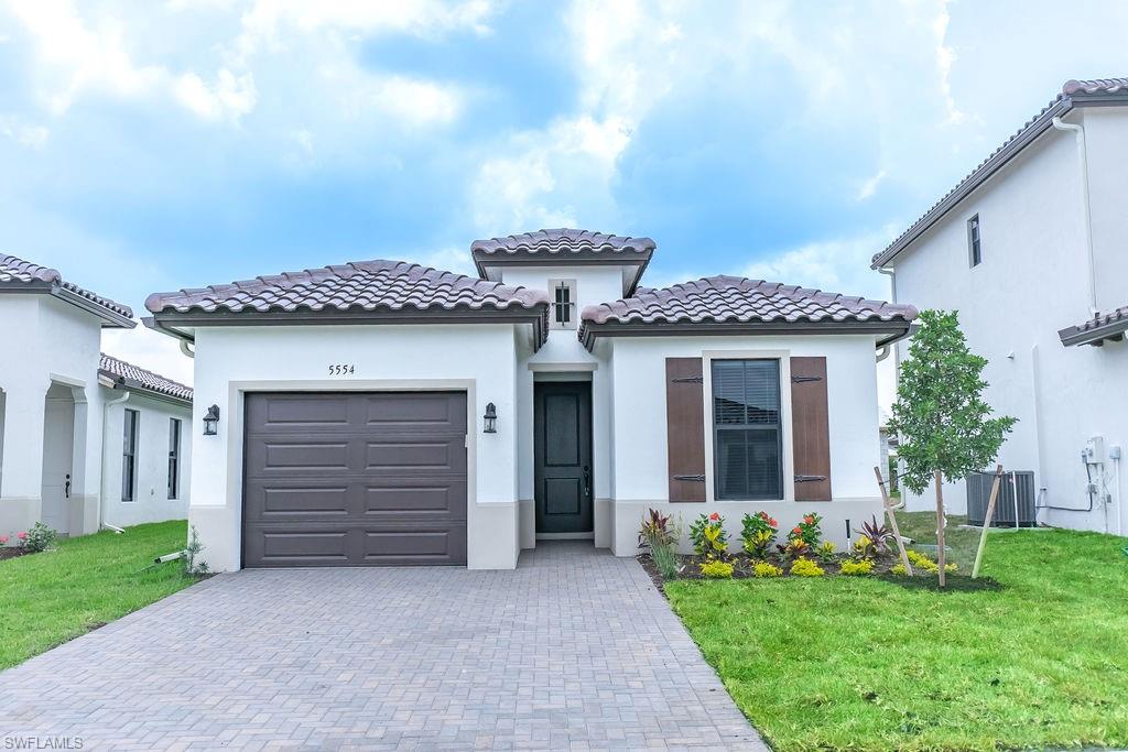 5554 Cassidy LN