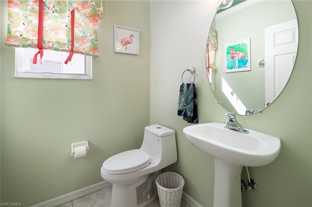 8900 Ventura WAY photo 22