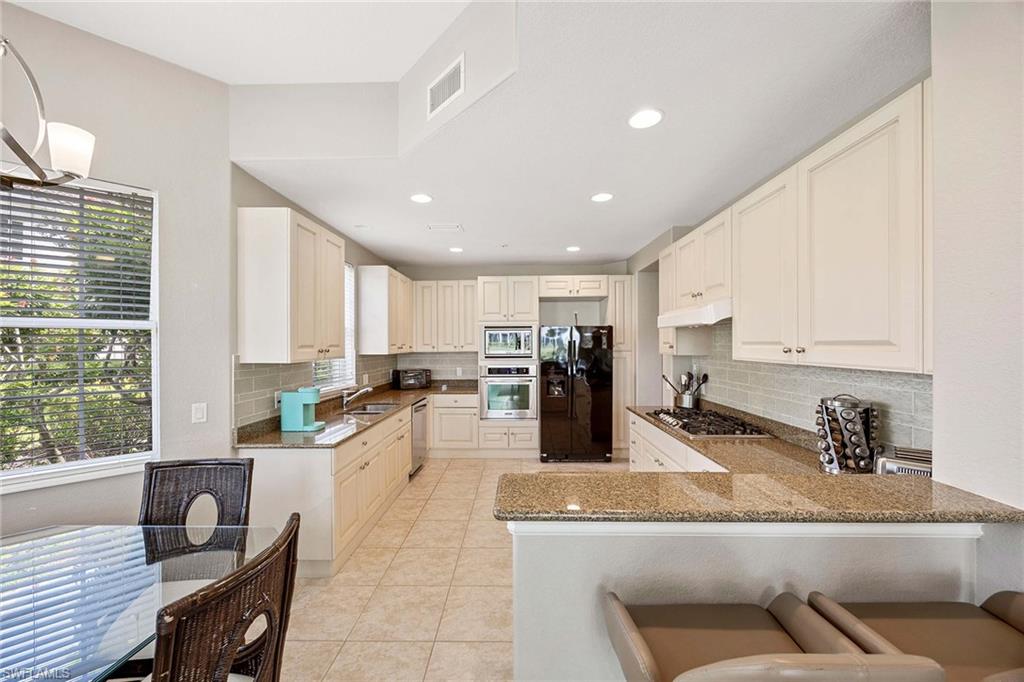 2717 Callista CT 104 photo 11