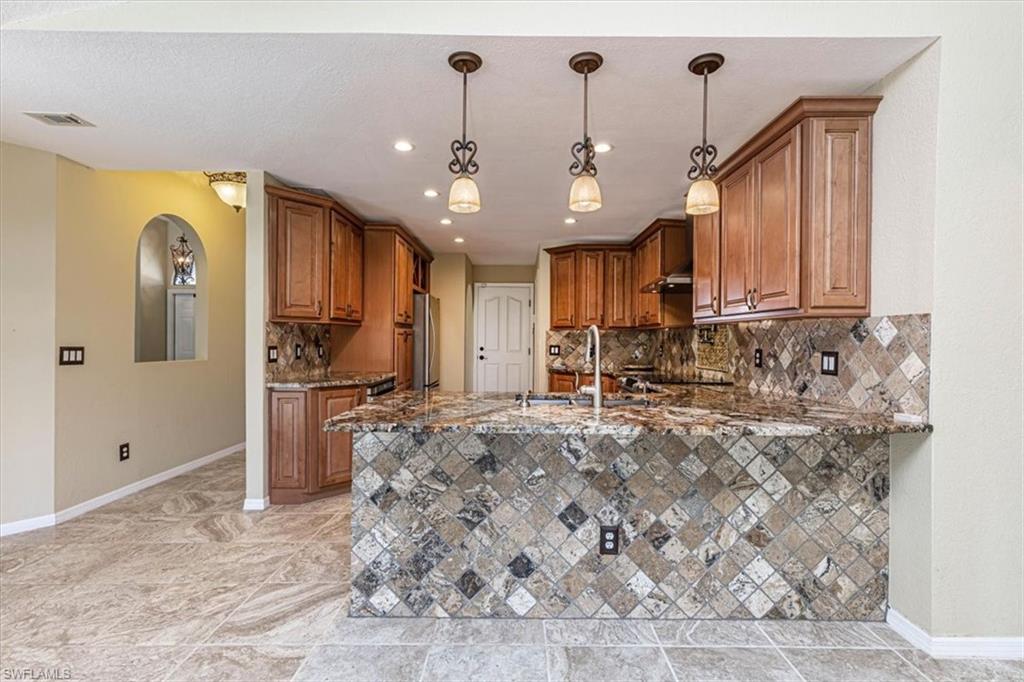 2816 SW 43rd LN photo 13