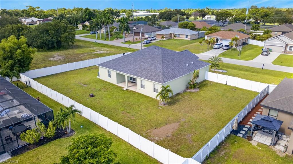 1623 SW 19th PL photo 32