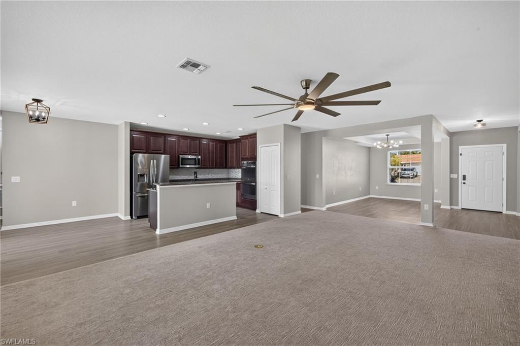 1623 SW 19th PL
