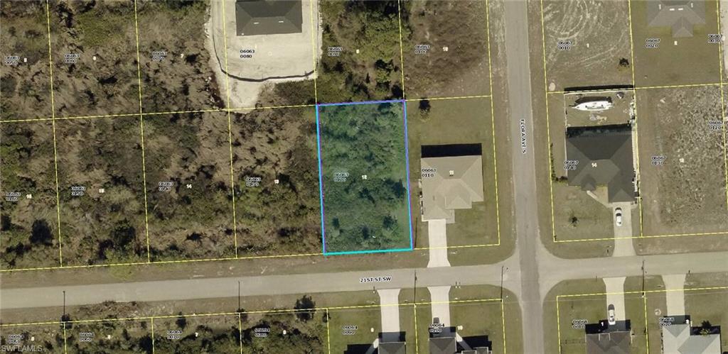 Aerial map of property and surrounding area