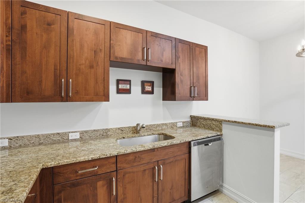 1311 Jaybird WAY photo 18