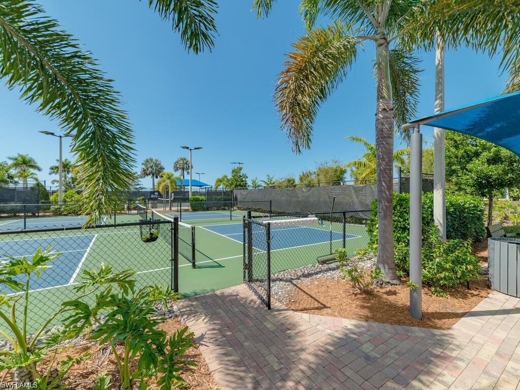 14338 Laguna Springs LN photo 36