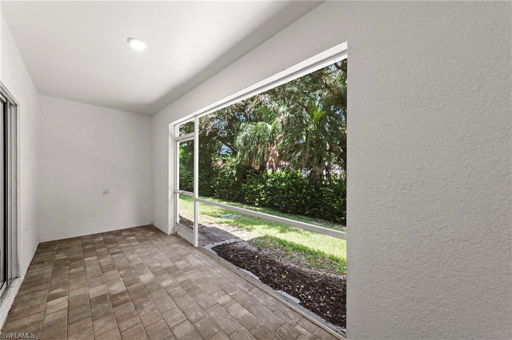 15381 Wildflower CIR photo 12