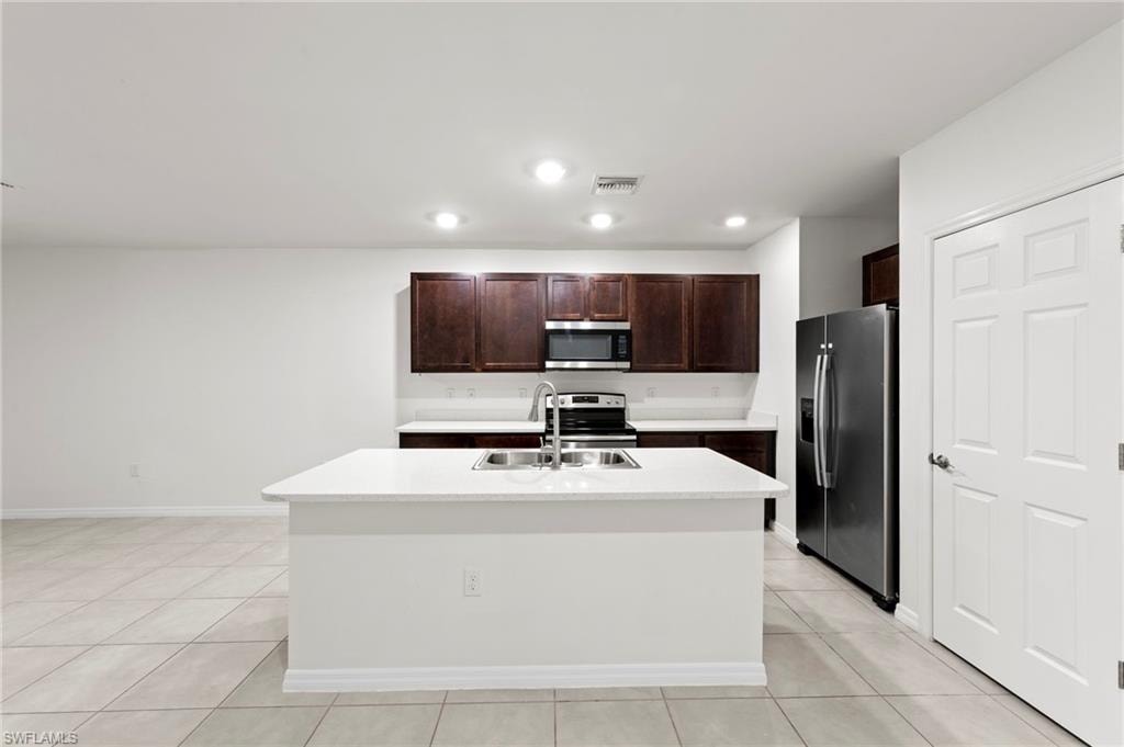 15381 Wildflower CIR