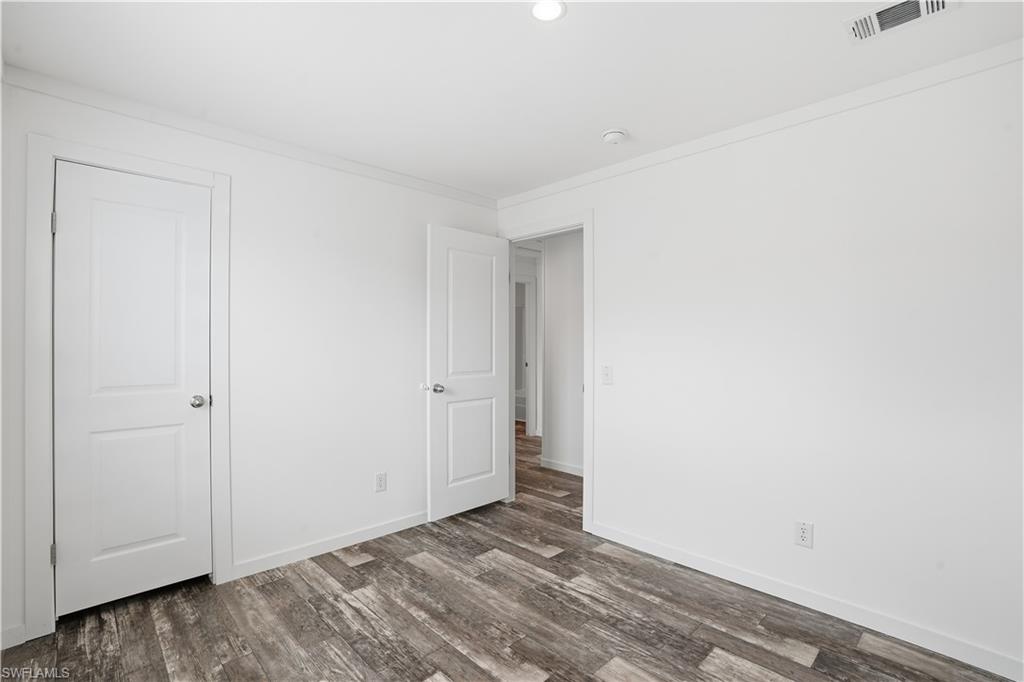 7 Birch BLVD photo 12