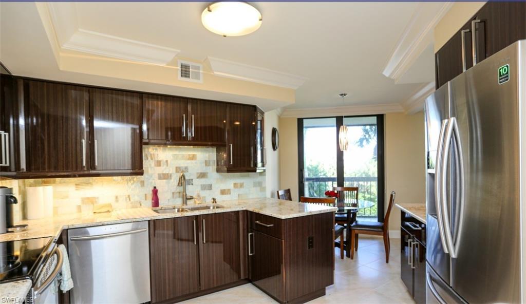 4551 Gulf Shore BLVD N 301 photo 7