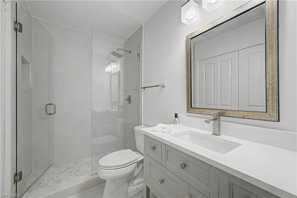 Updated Guest Bathroom