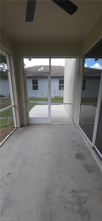391 Shadow Lakes DR photo 22