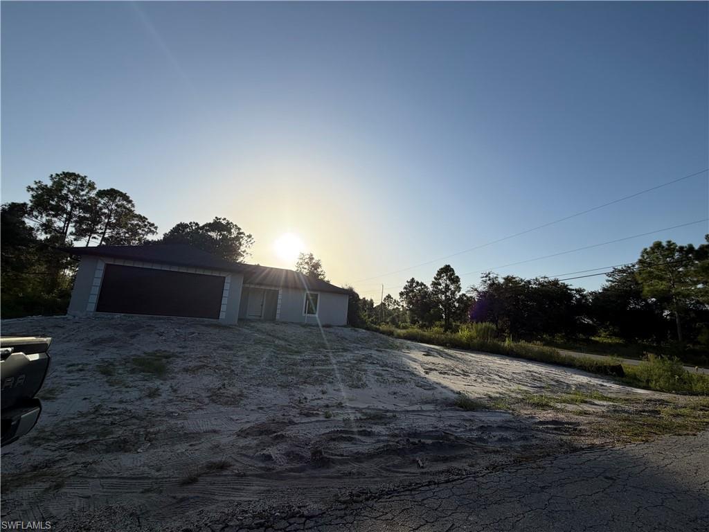823 McKinley AVE photo 34